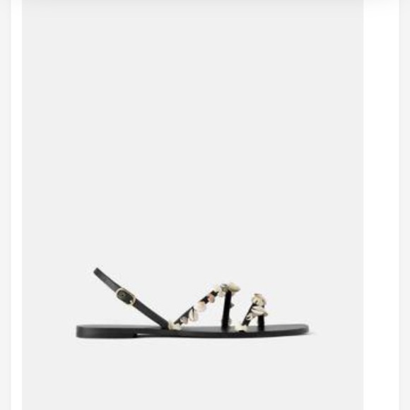 Zara SZ 38, black flat sandals with shells with ankle straps. - Picture 3 of 9